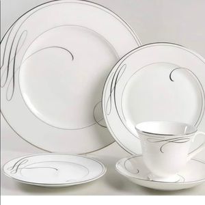 Waterford Ballet Ribbons 3 sets (5 piece) fine China